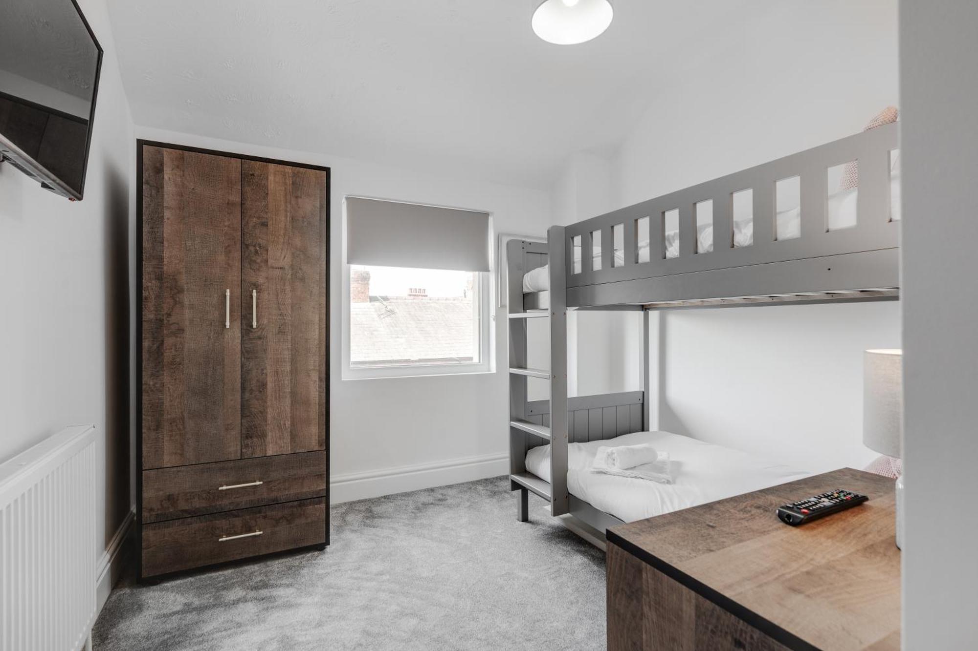 St David'S - Stylish 2 Bed Apartment, Free Parking, Close To Beach リザム・セント・アンズ エクステリア 写真