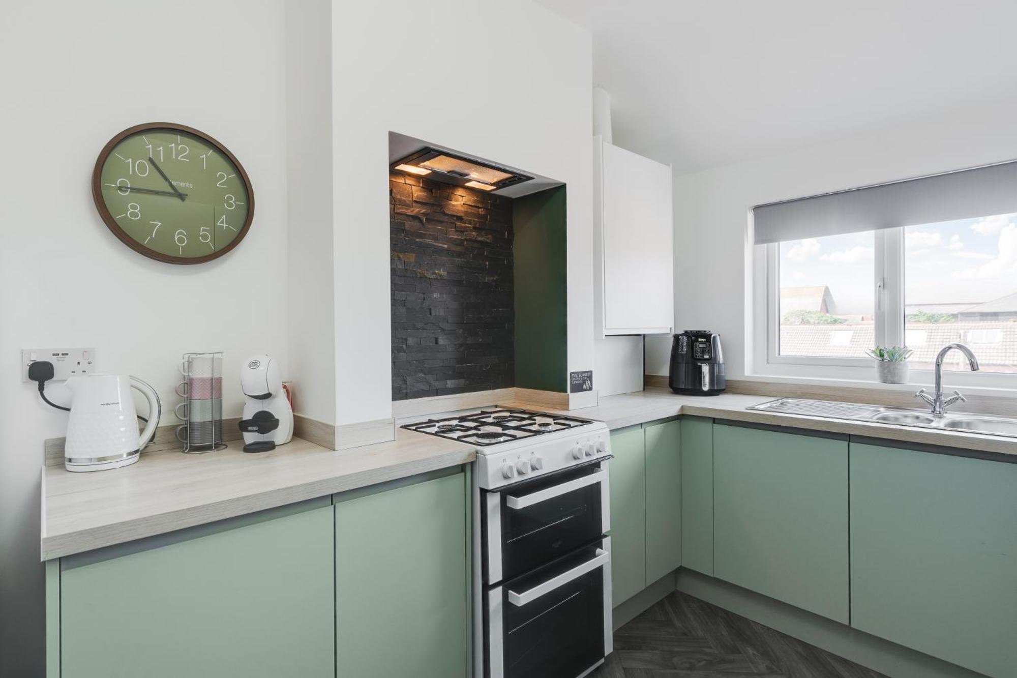 St David'S - Stylish 2 Bed Apartment, Free Parking, Close To Beach リザム・セント・アンズ エクステリア 写真
